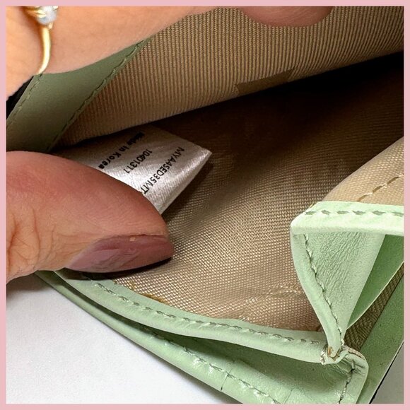 NWT MCM Bifold Wallet Pink, White & Mint Green Colorblock Saffiano Leather - Picture 8 of 8